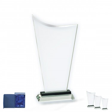 Crystal trophy Blair in gift box