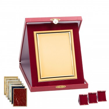 Leather effect plaque box in burgundy color