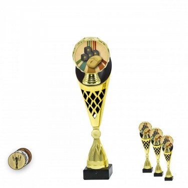 E-sport PC on a black/gold trophy